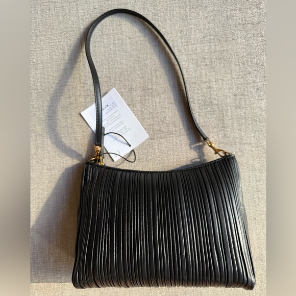 Mansur Gavriel Elegant Black Pleated leather Shoulder Bag - Picture 7 of 12